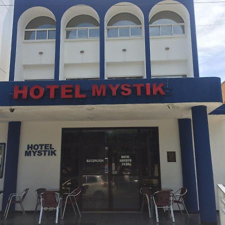 Hotel Mystik Saint-Domingue Extérieur photo